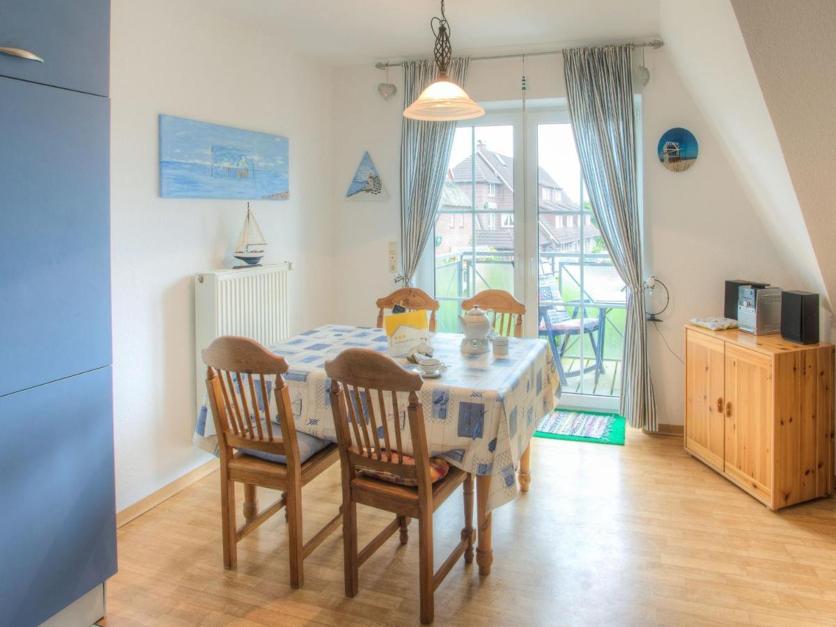 Ferienwohnung Fokuhl Im Strohhus Hooksiel Шилиг Екстериор снимка